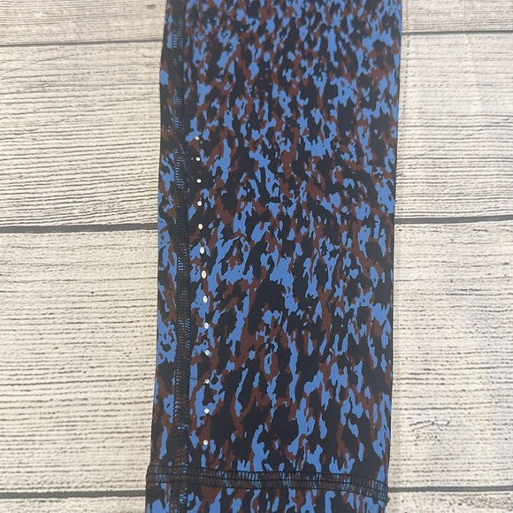 🍋Women’s Lululemon Swift Speed High-Rise Tight 28” size 4 🍋 - Picture 7 of 16